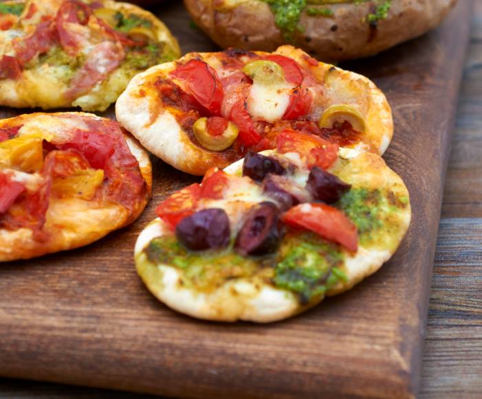 Quick Pesto Pizza Bread & Pizzas Saclà USA